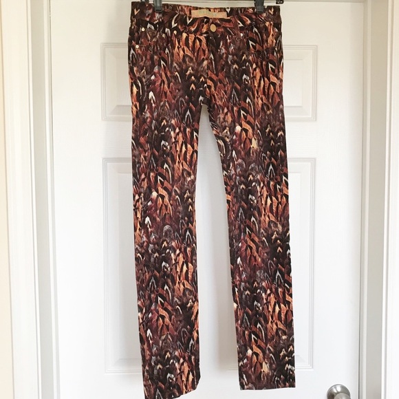 NWT Resalsa Multicolor Feather Print Jeans Size 25 - Picture 1 of 7